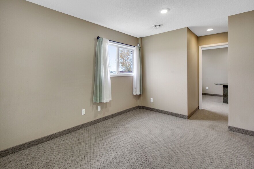 More Photos Of 12384 234th St, Cold Spring Warehouse For Sale