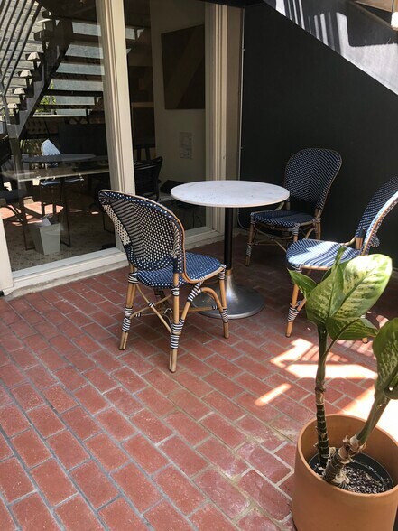 More Photos Of 912 N La Cienega Blvd, Los Angeles Loft Creative Space For Lease