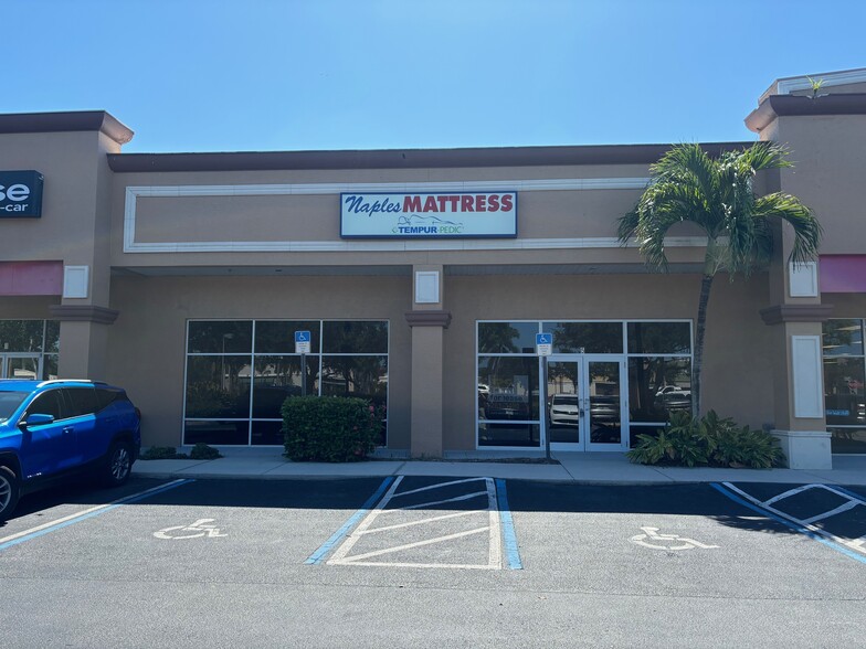 Primary Photo Of 13560 Tamiami Trl N, Naples General Retail For Lease