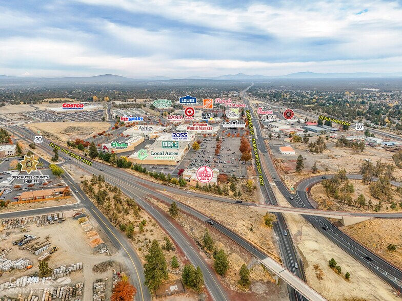 More Photos Of 63455 N Highway 97, Bend Unknown For Lease