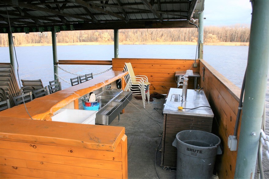 More Photos Of 10 Brick Row Ext, Athens Restaurant For Sale