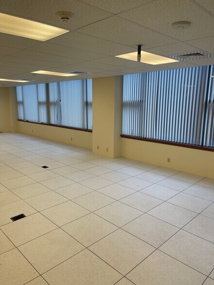 More Photos Of 1 E Broad St, Bethlehem Medical For Sale