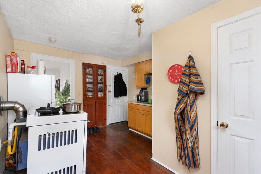 More Photos Of 407 Benefit St, Providence Apartments For Sale