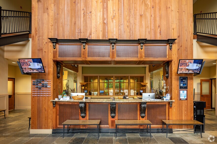 More Photos Of 3620 Swiftwater Park Dr, Suwanee Loft Creative Space For Sale