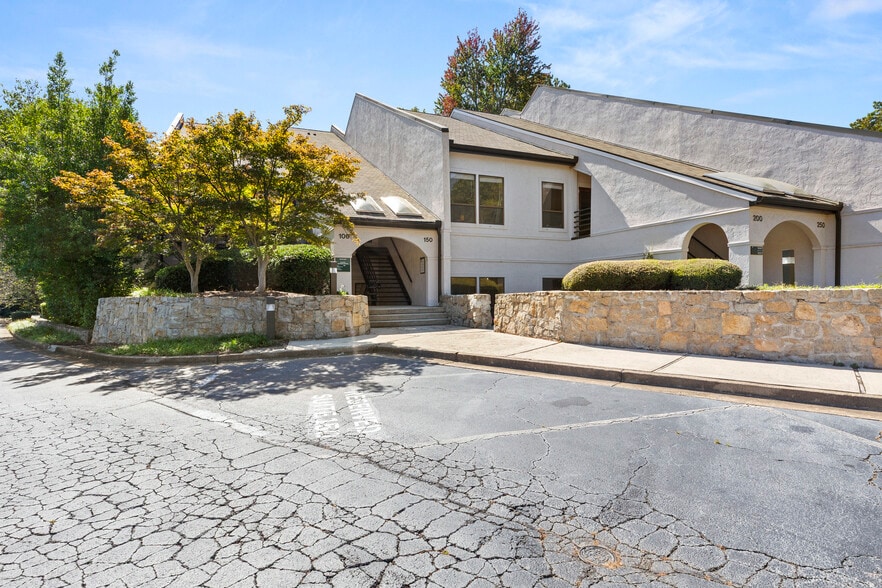 More Photos Of 1820 The Exchange SE, Atlanta Office For Sale