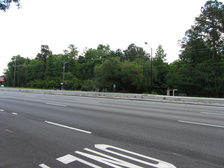 More Photos Of 2699 N Highway 17, Mount Pleasant Land For Sale