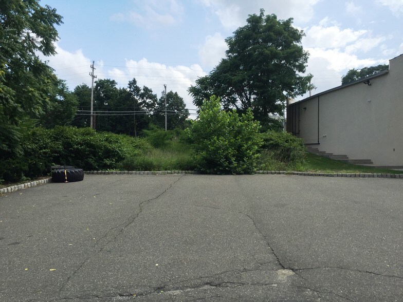 More Photos Of 424 W Main St, Denville Storefront Retail Office For Sale