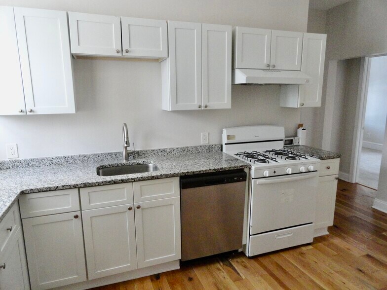 More Photos Of 82 Water St, Torrington Apartments For Lease