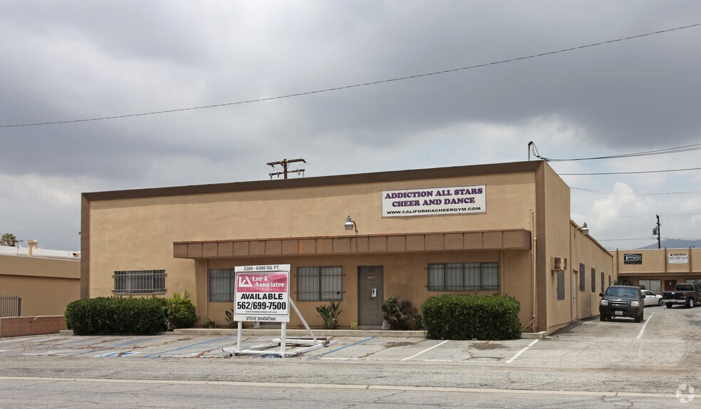 More Photos Of 633-687 E Edna Pl, Covina Warehouse For Lease