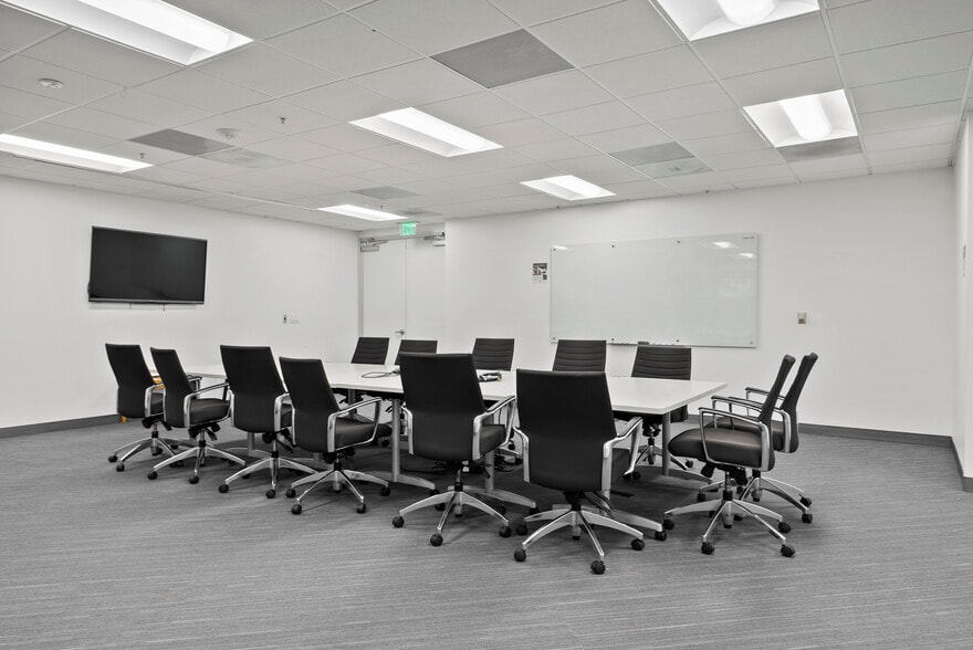 More Photos Of 1810 Gateway Dr, San Mateo Coworking Space