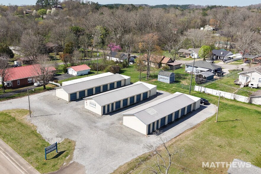 More Photos Of 3917 Michigan Avenue Rd NE, Cleveland Industrial For Sale