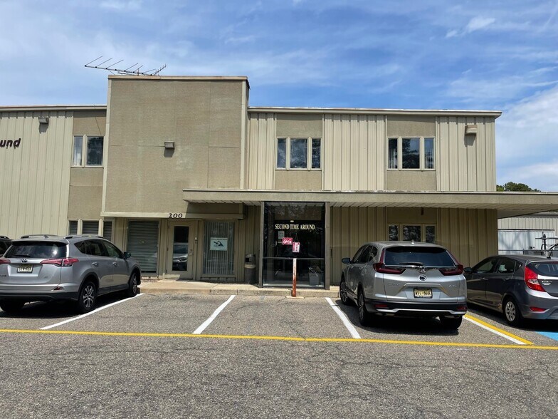 Primary Photo Of 200 Corporate Cir, Toms River Warehouse For Lease