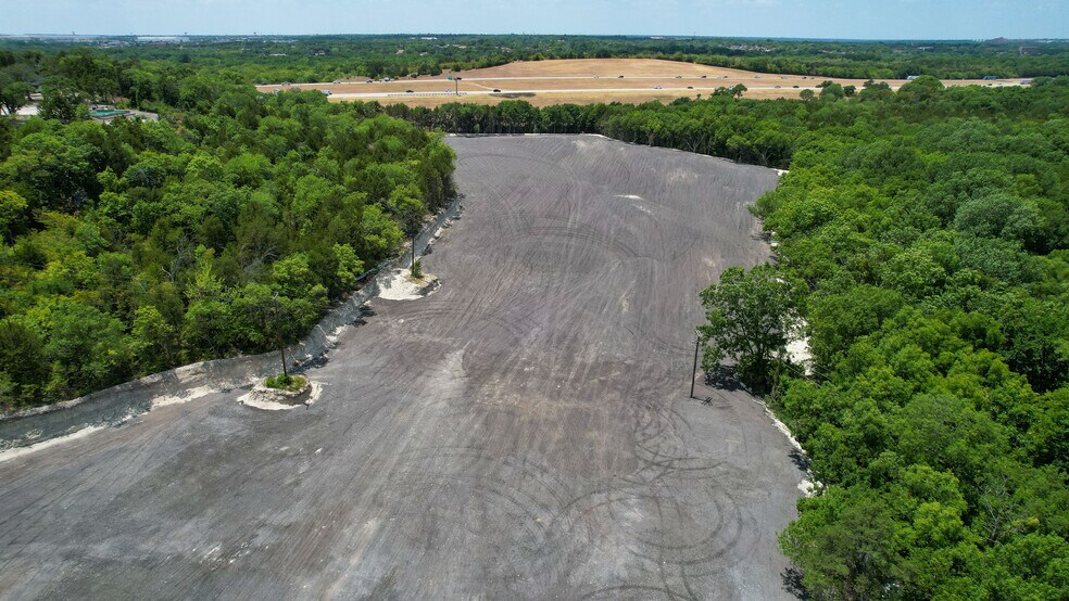 More Photos Of 10300 Julius Schepps, Dallas Land For Sale