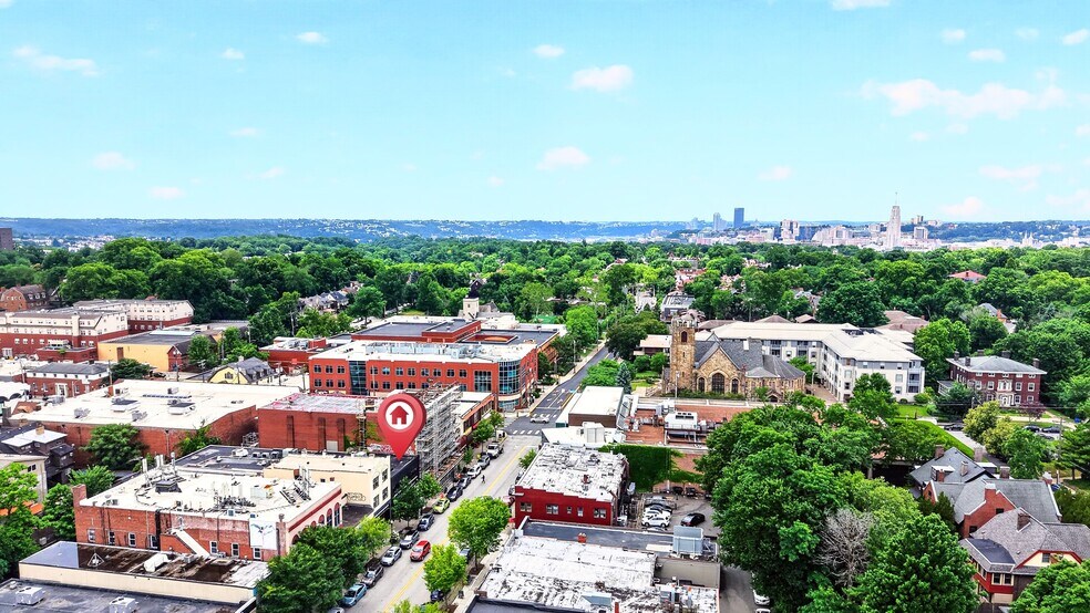 More Photos Of 5818 Forbes Ave, Pittsburgh Supermarket For Sale