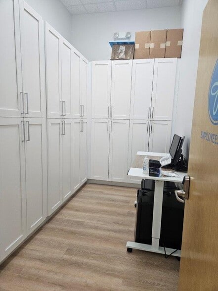 More Photos Of 12615 Race Track Rd, Tampa General Retail For Lease