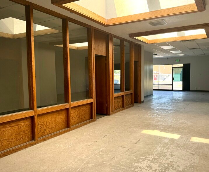 More Photos Of 4042 Pacific Ave, Riverdale Light Distribution For Lease