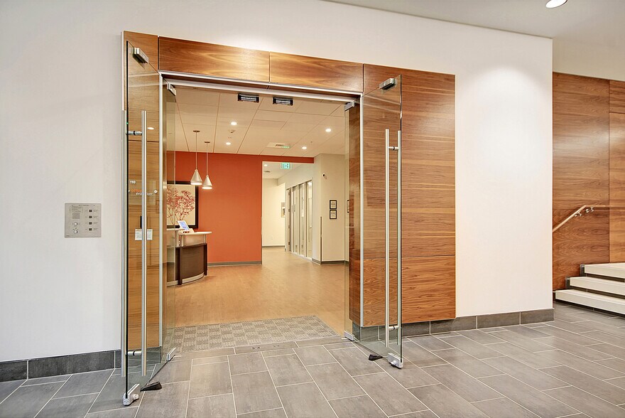 More Photos Of 1501 Belle Isle Ave, Mount Pleasant Office For Lease