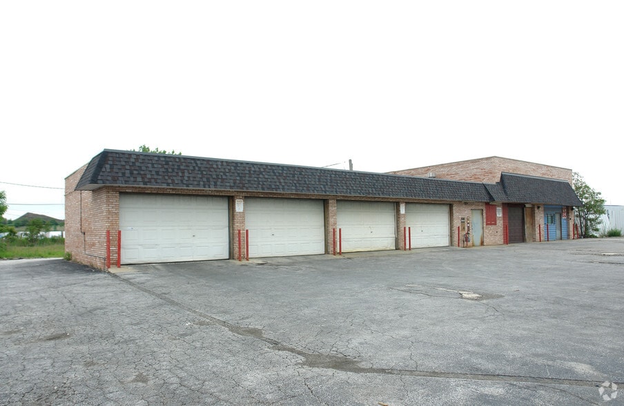 More Photos Of 65 E Sauk Trl, Chicago Heights Auto Repair For Sale