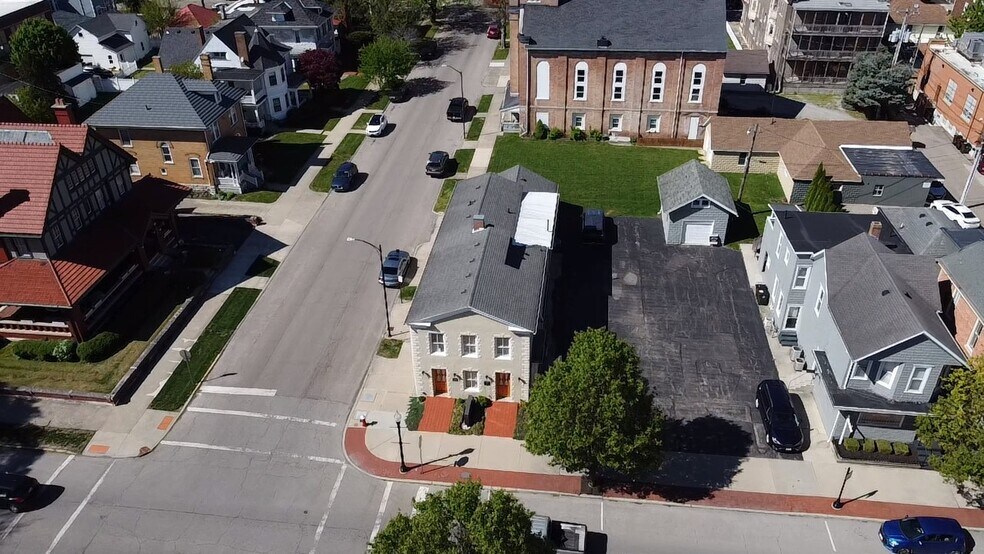 More Photos Of 228 W Ash St, Piqua Office For Sale