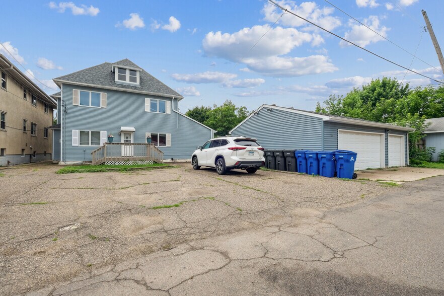 More Photos Of 1271 7th St W, Saint Paul Apartments For Sale