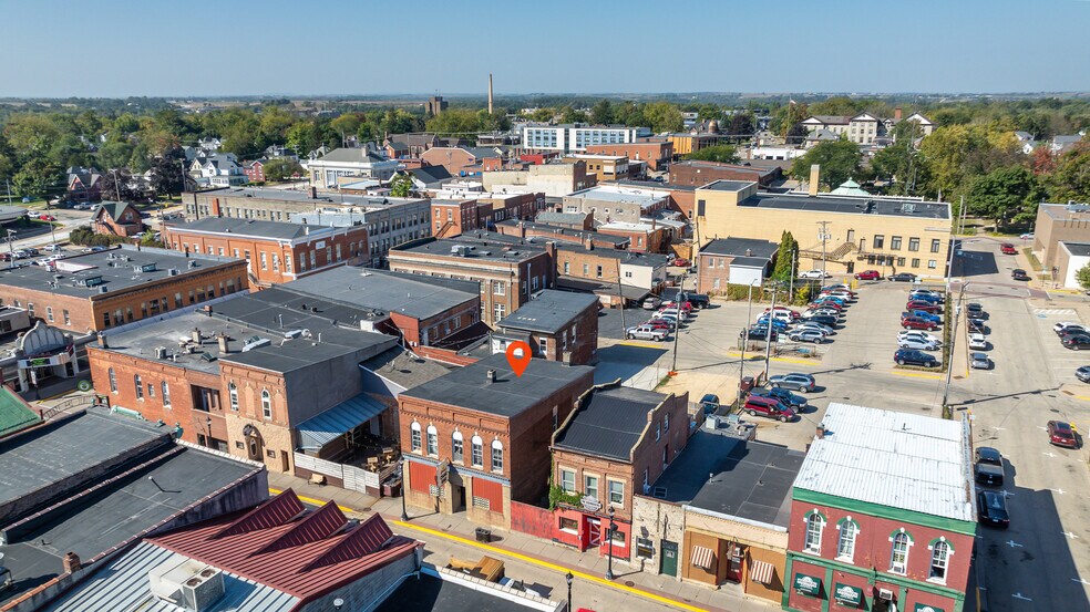 More Photos Of 60 N 2nd St, Platteville Hotel For Sale