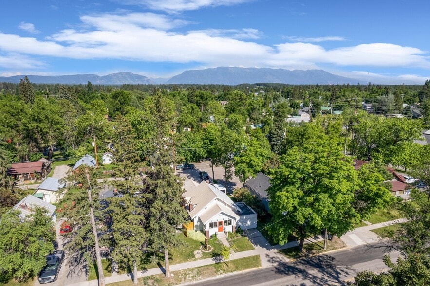 More Photos Of 541 Spokane Ave, Whitefish Office For Sale