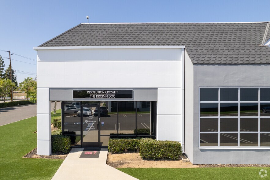 More Photos Of 3960 Prospect Ave, Yorba Linda Light Manufacturing For Lease