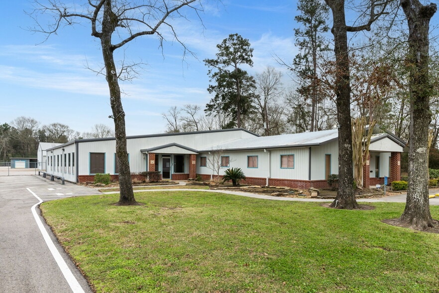 More Photos Of 2200 Sciaaca Rd, Spring Office For Sale