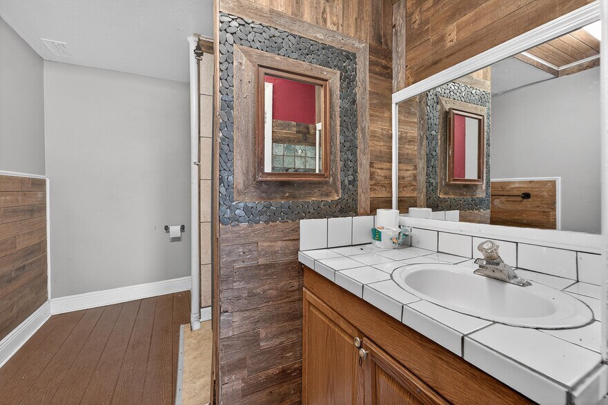 More Photos Of 4701 Land O Lakes Blvd, Land O' Lakes Apartments For Sale