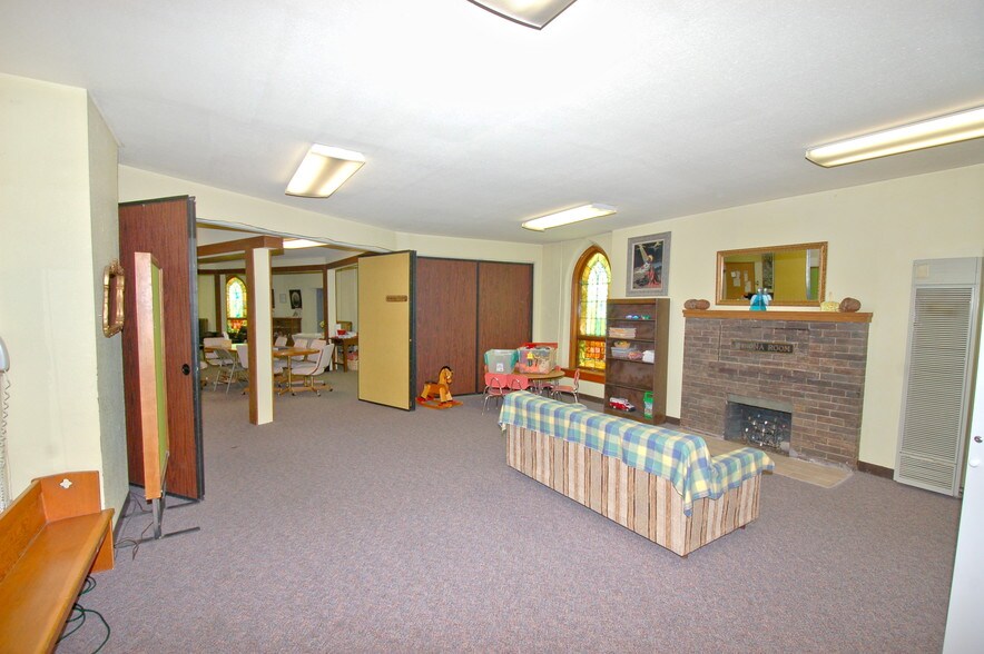 More Photos Of 352 SE 2nd St, Pendleton Loft Creative Space For Sale