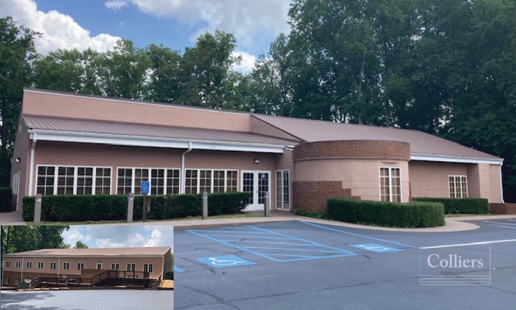 Primary Photo Of 1431 S Highway101, Greer Medical For Sale