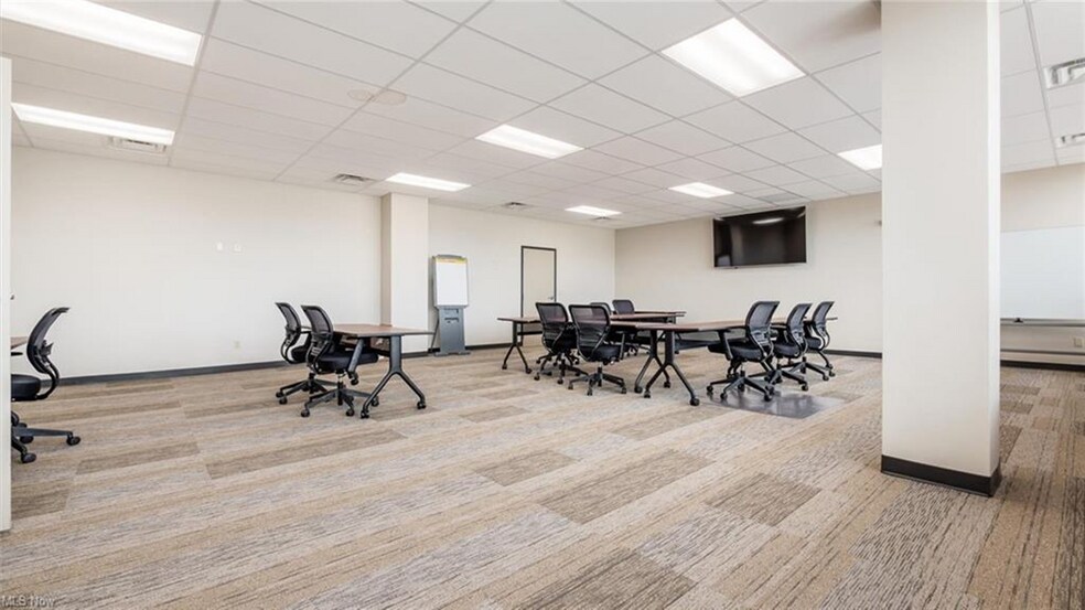 More Photos Of 60788 Southgate Rd, Byesville Office For Lease