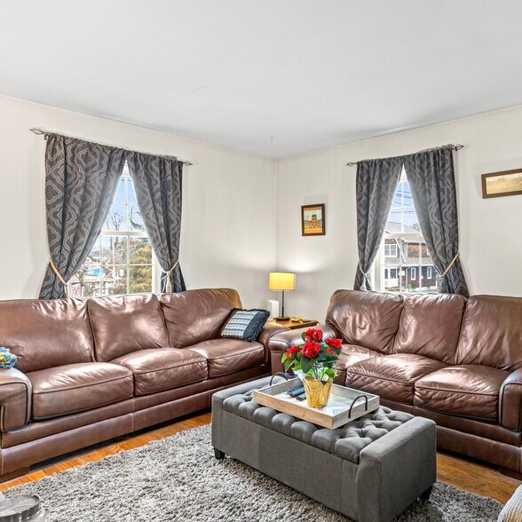 More Photos Of 1225 Bay Ave, Pt Pleasant Flex For Sale