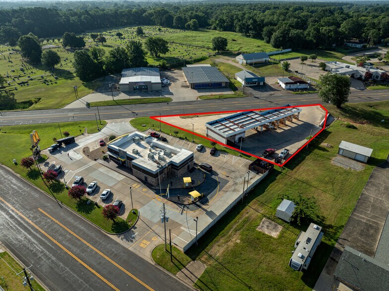 More Photos Of 109 S Greer Blvd, Pittsburg Carwash For Sale