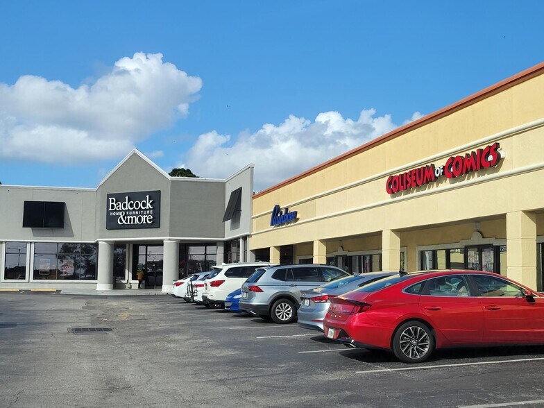 More Photos Of 2501-2573 Old Vineland Rd, Kissimmee Unknown For Lease