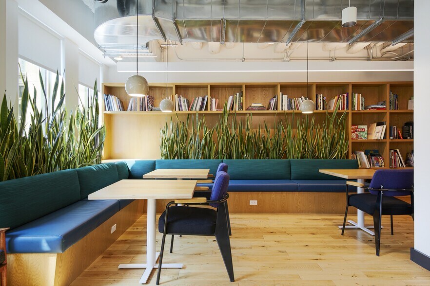 More Photos Of 1010 Rue Sainte-Catherine O, Montréal Coworking Space