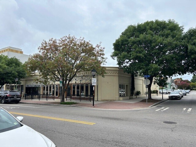 Primary Photo Of 1511-1517 Colley Ave, Norfolk Freestanding For Lease