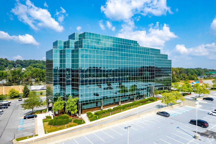 More Photos Of 1940-1946 Greenspring Dr, Timonium Unknown For Lease