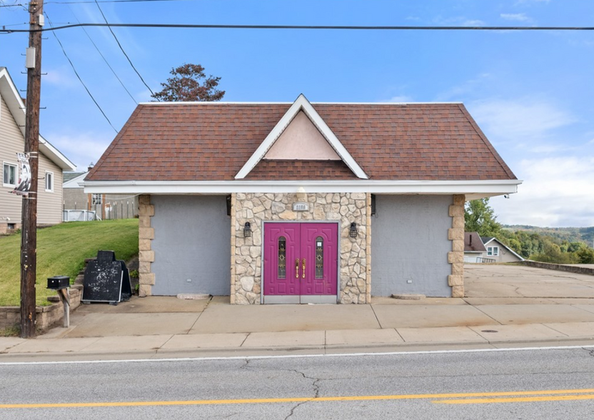 Primary Photo Of 2109 Pennsylvania Ave, Weirton Restaurant For Sale