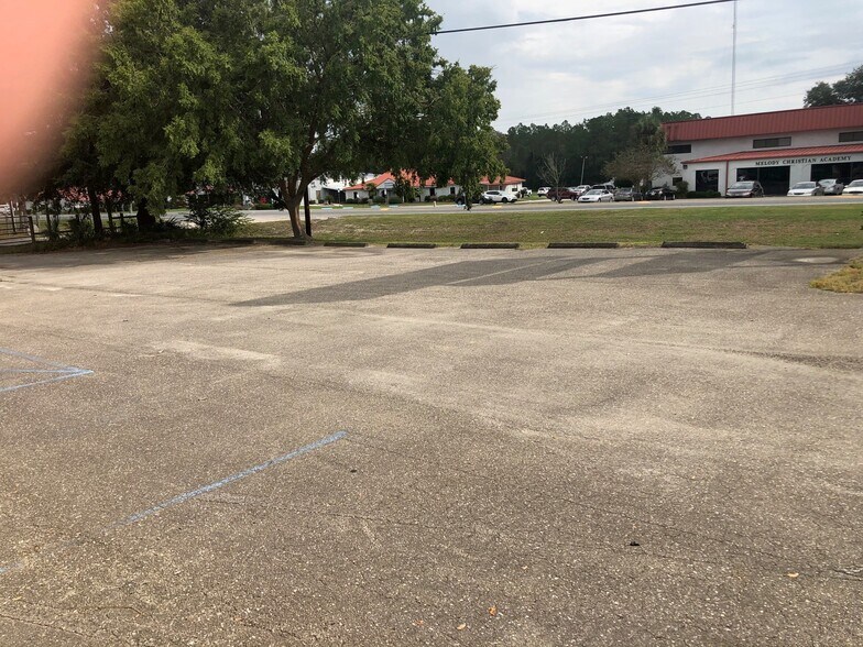 More Photos Of 10065 US Highway 129, Live Oak Freestanding For Sale