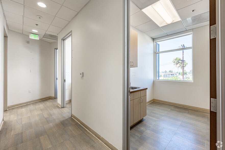 More Photos Of 1411 S Garfield Ave, Alhambra Office For Sale