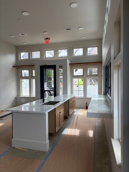 More Photos Of 1241 Mercantile St, Richmond Storefront Retail Residential For Sale