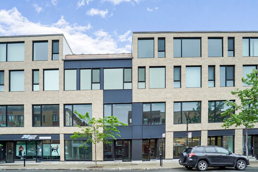 More Photos Of 7472-7480 Rue Saint-Hubert, Montréal Storefront Retail Office For Sale