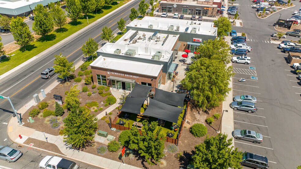 More Photos Of 1500 NE Cushing Dr, Bend Restaurant For Lease