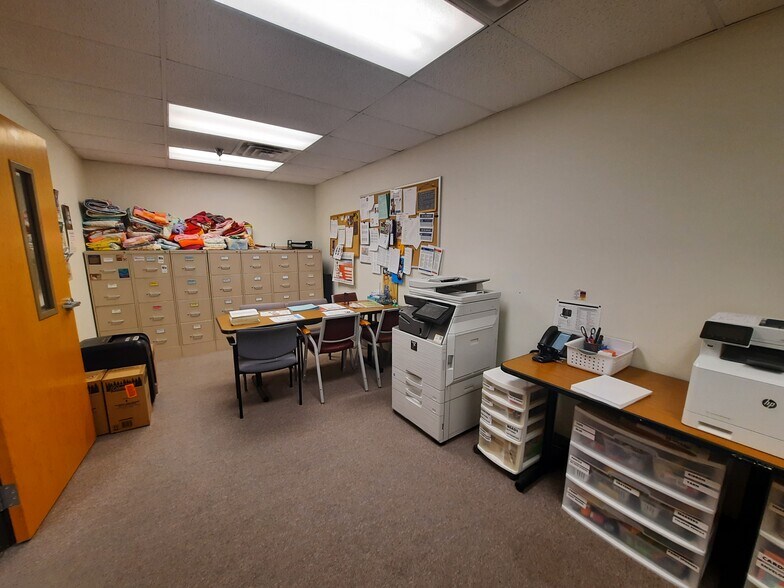 More Photos Of 909 E St Patrick St, Rapid City Storefront Retail Office For Sale