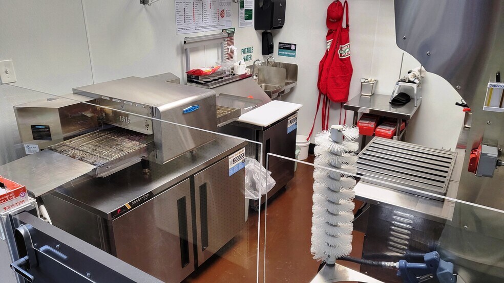 More Photos Of 101 E 22nd St, Greeley Convenience Store For Sale