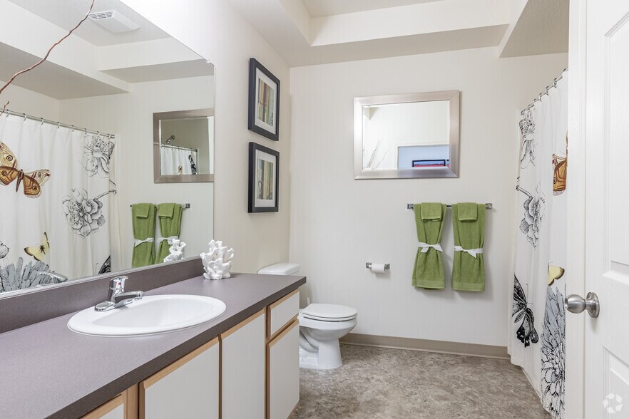 More Photos Of 2211 McKinney Ln, Lebanon Apartments For Sale