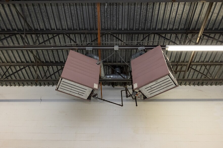 More Photos Of 640 Snyder Ave, West Chester Warehouse For Sale