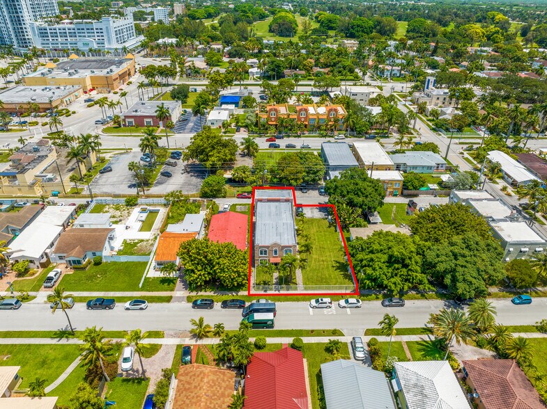 More Photos Of 1621 Van Buren St, Hollywood Apartments For Sale