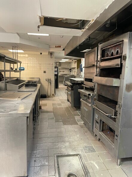 More Photos Of 25 Broad St, New York Apartments For Sale